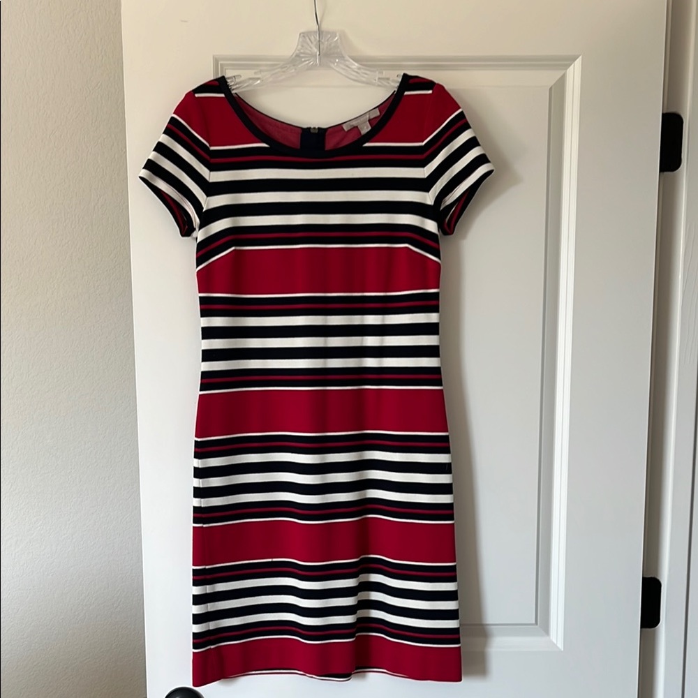 Banana Republic Red and Black Sheath Dress Short Sleeve Crew Neck